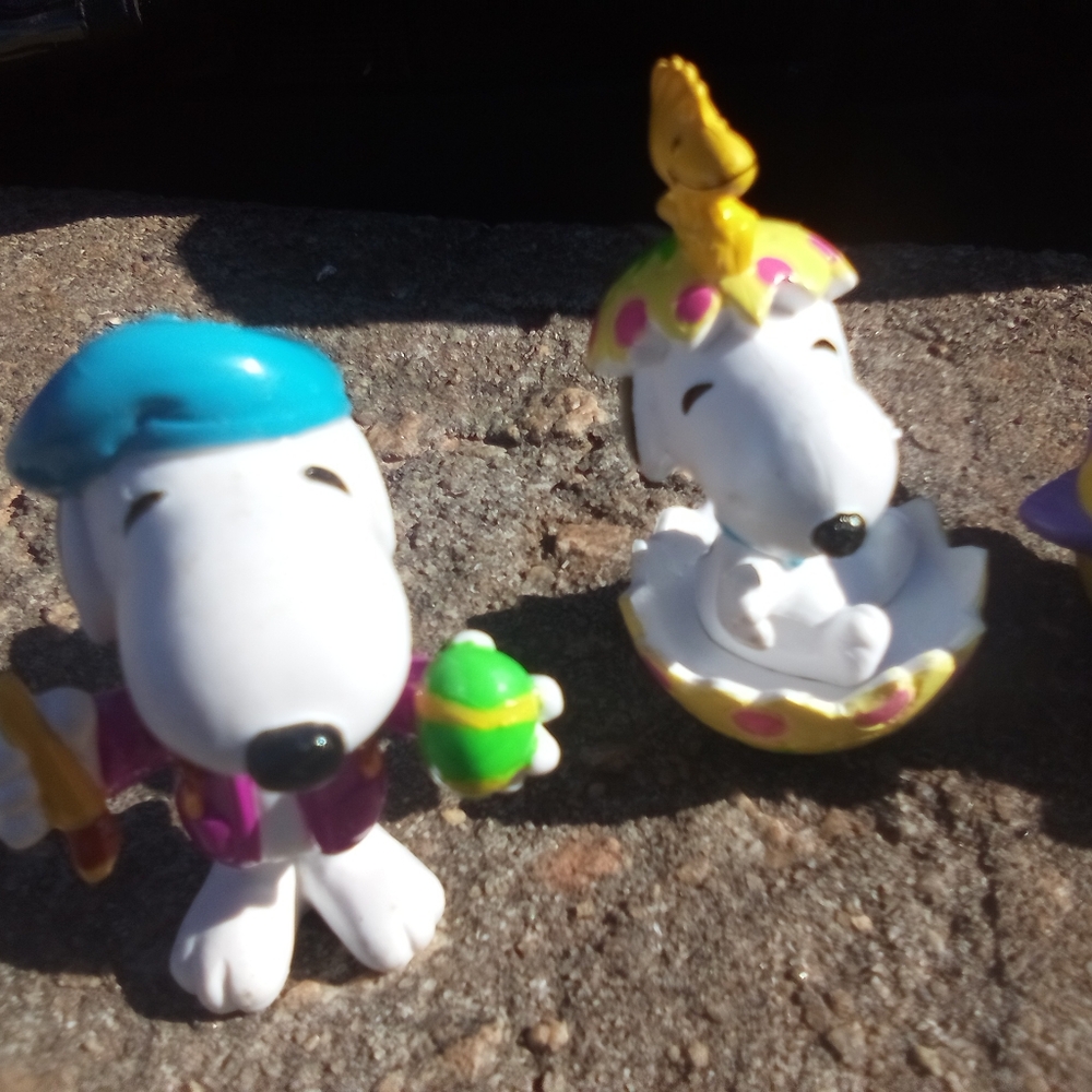 Snoopy Figures